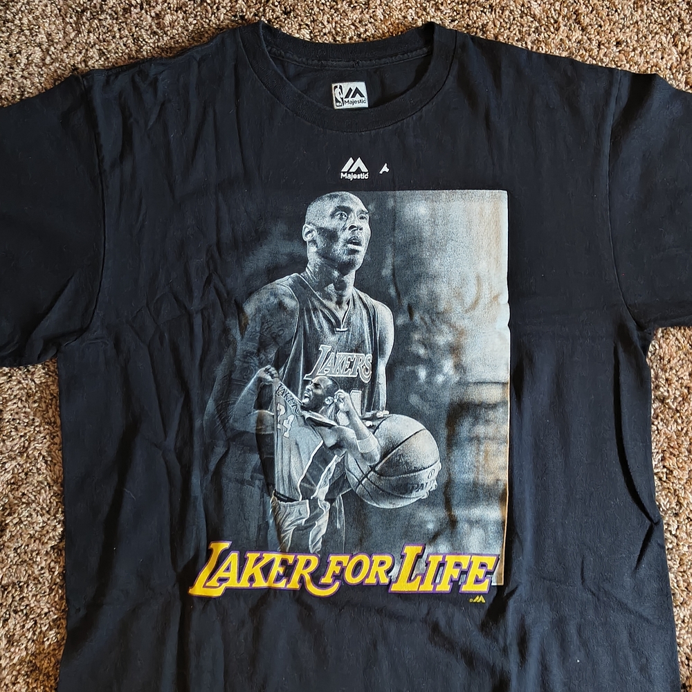 Black Lakers Graphic T-Shirt